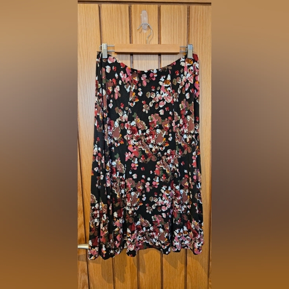 floral flowy midi skirt - Picture 5 of 5